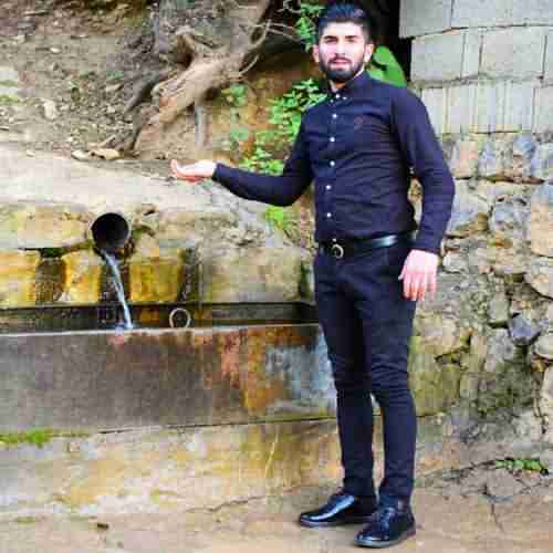 دانلود آهنگ زندونی در بلندو باز نوونه احسان کلوانی