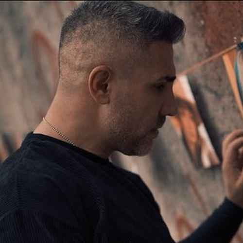 دانلود آهنگ حالم بده انگاری طاعون به عالم زده