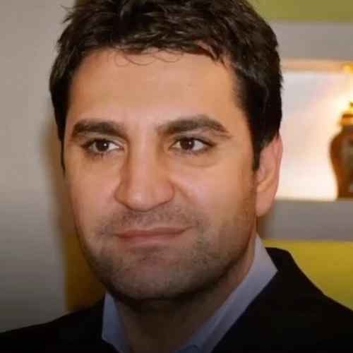 دانلود آهنگ زکریا عبدالله خانمی گل فروشم شاه گولی بیر و هوشم