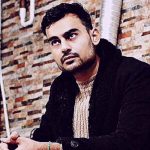 دانلود آهنگ روح الله کرمی مه بلد نیوم بی وفایی یه تقاص سادگیمه