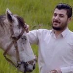 دانلود آهنگ آوات بوکانی ئاخ هه ر له ری که وتم و نمزانی له‌بر چی وایه