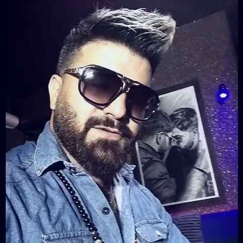 دانلود آهنگ مجید خراطها عاشق منم که مونده عطر تو روی تنم