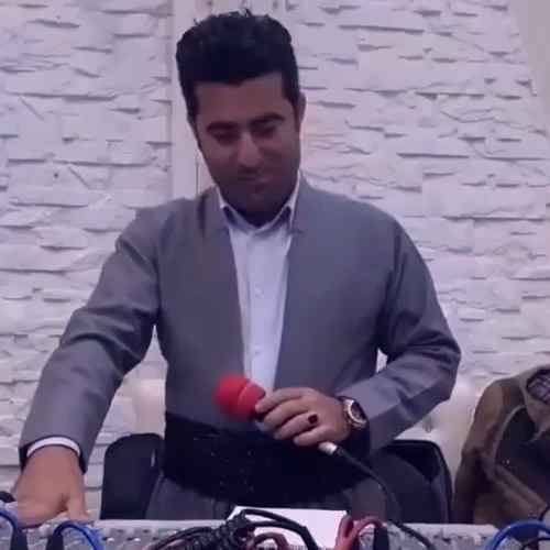 دانلود آهنگ آیت احمدنژاد باران بارانه باران بارانه نم نم تر میکرد