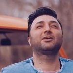 دانلود آهنگ مهرزاد امیرخانی مگه مهمه گریه میکنم جلو خنده هات قربون چشات