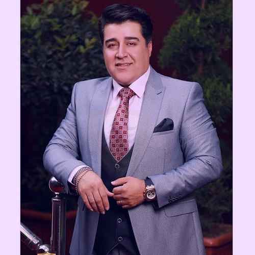 دانلود آهنگ مهدی یغمایی اتفاق یه اتفاقی داره تو دلم می افته نمی دونم