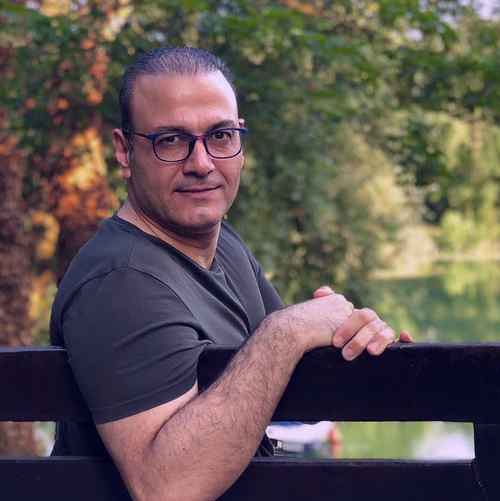 دانلود آهنگ علیرضا قربانی عشق اگر عشق است آسان ندارد