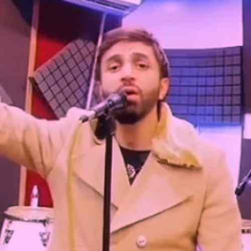 دانلود آهنگ علی لهراسبی بارون میزنه تنهایی نزدیکمه فکرت رفتنه