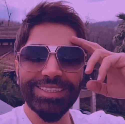 دانلود آهنگ علی لهراسبی بی نظیره با اون موهای تیره آدمو هی میگیره دانلود آهنگ علی لهراسبی بی نظیره با اون موهای تیره آدمو هی میگیره