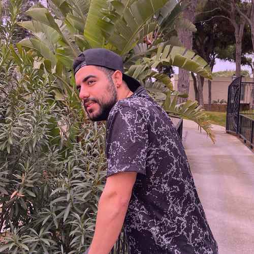 دانلود آهنگ حامد برادران عشقم باش و فقط باش و فقط باش دانلود آهنگ حامد برادران عشقم باش و فقط باش و فقط باش
