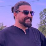 دانلود آهنگ آریا بختیاری غریب شیراز