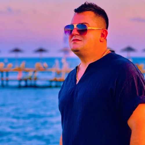 دانلود آهنگ فرشاد امینی خالو ریبوار