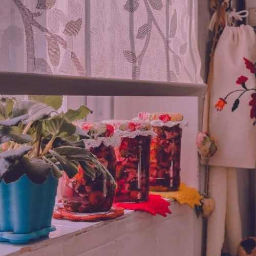 دانلود آهنگ رنگ چشات عسل طعم لبت عسل دانلود آهنگ رنگ چشات عسل طعم لبت عسل