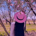 اهنگ موهاتو باد میبنده و این قصه با تو سر میشه