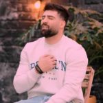 اهنگ یه غمی تو دلمه یه وقتا آزارم میده