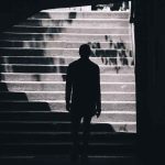 آهنگ چجوری سر کنم با جای خالیت